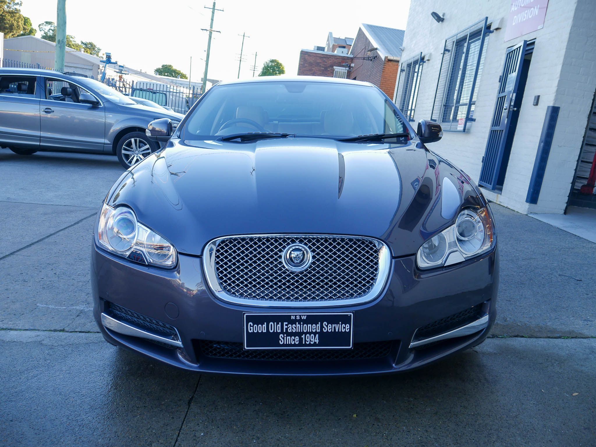 Cars for Sale - Jaguar XF Premium Luxury for sale at Oldtimer Centre.